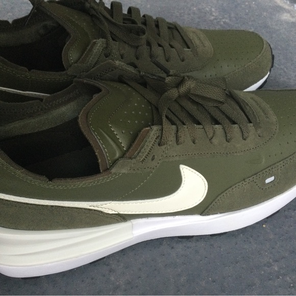 Nike Waffle One Leather in Olive- Size 12.5 M - Picture 3 of 9